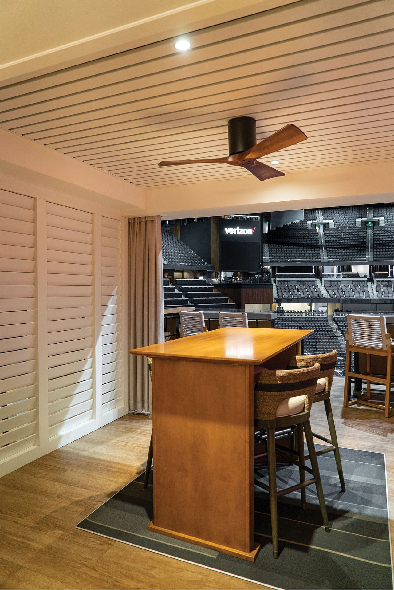 Photo-Gallery-hospitality-entertainment-state-farm-arena-atlanta-ga-017b