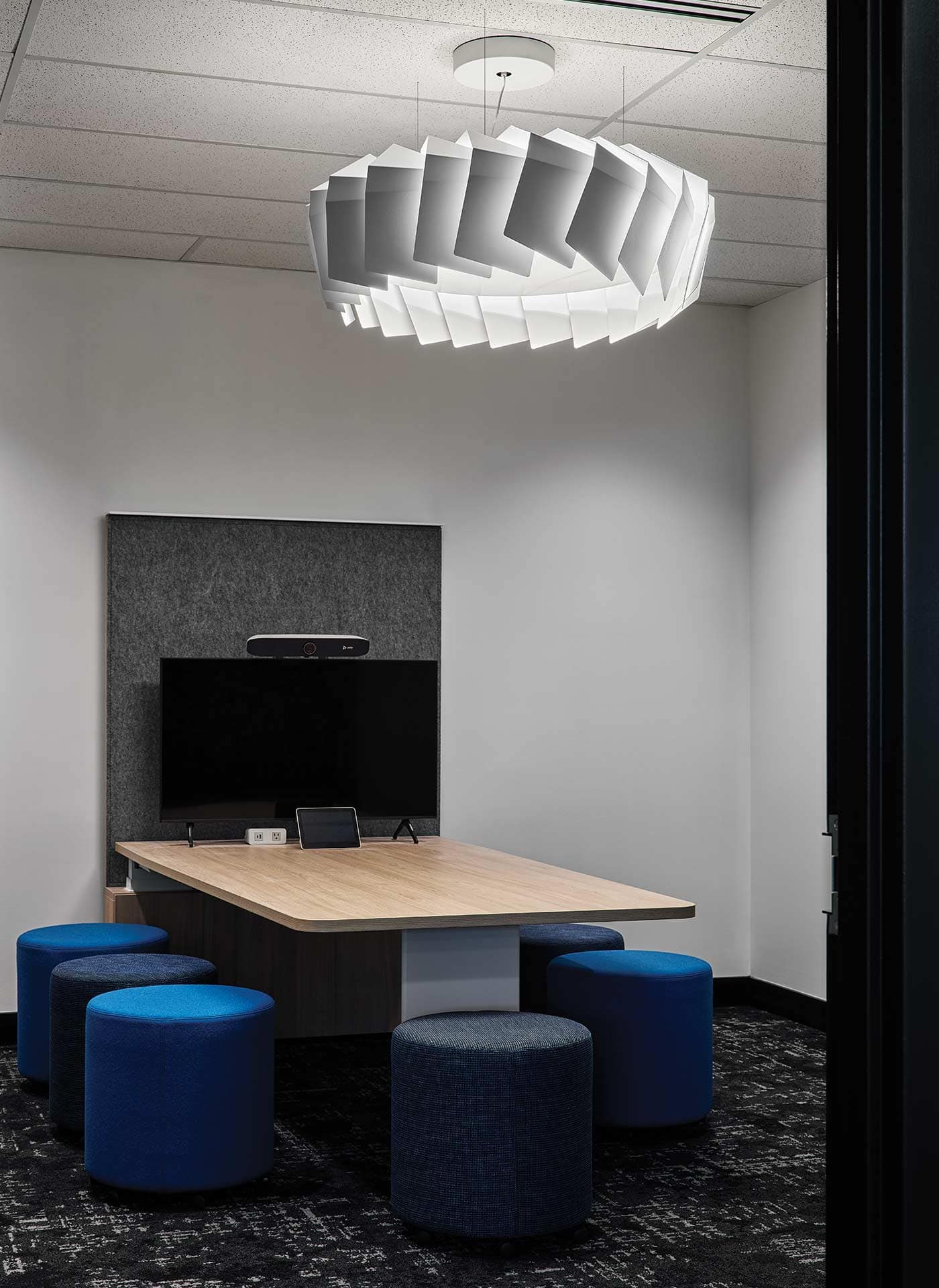 photo-gallery-commercial-office-alphawave-semi-03