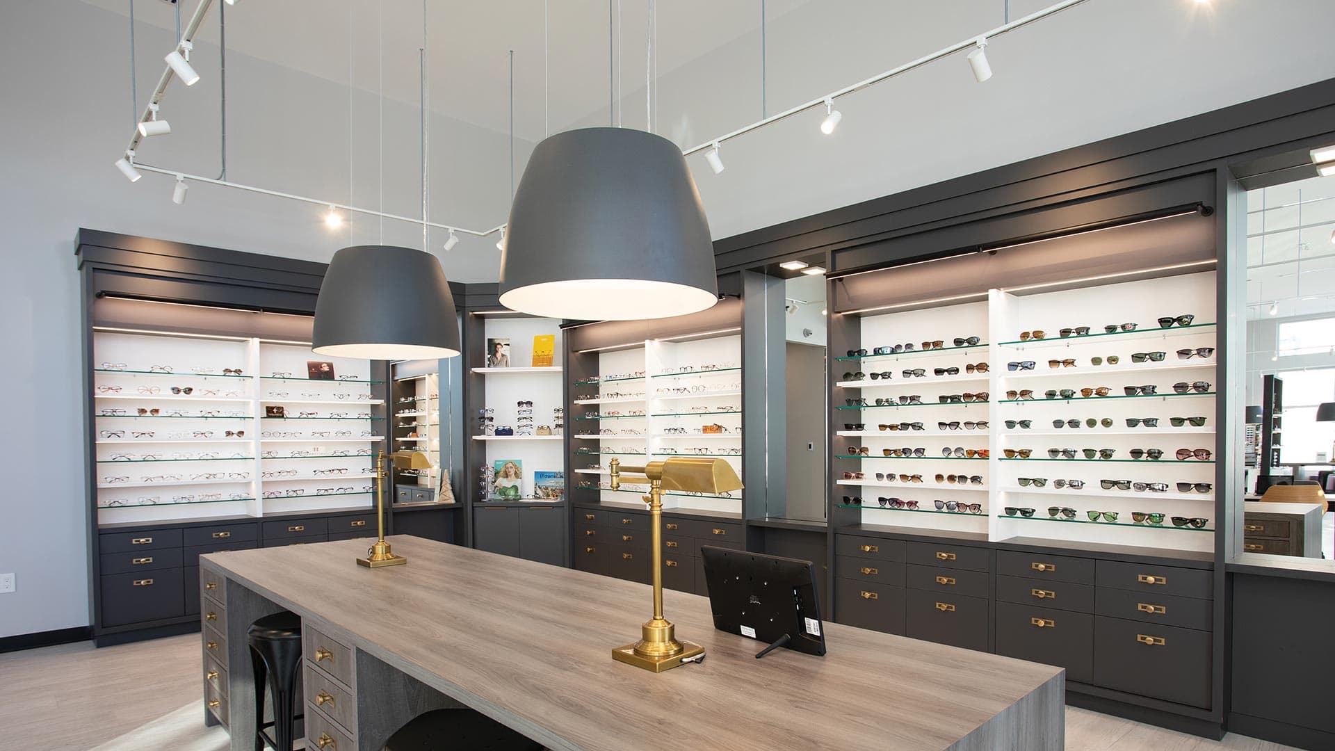 photo-gallery-commercial-office-brighton-eyecare-02