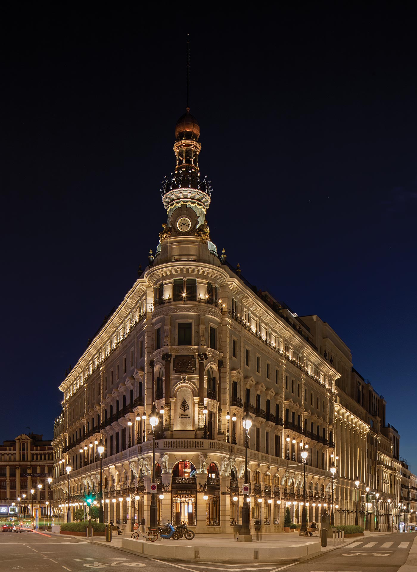 photo-gallery-retail-centro-canalejas-07