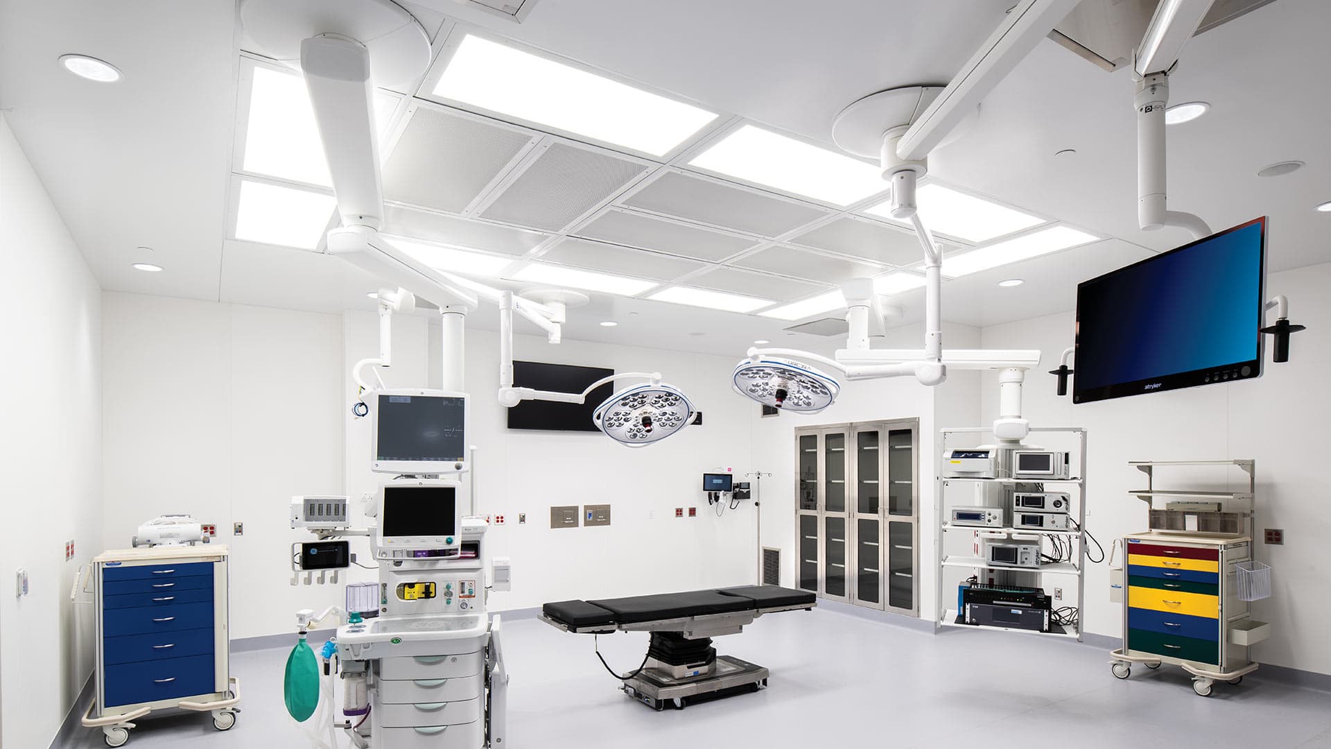 photo-gallery-healthcare-cleveland-clinic-mentor-hospital-04
