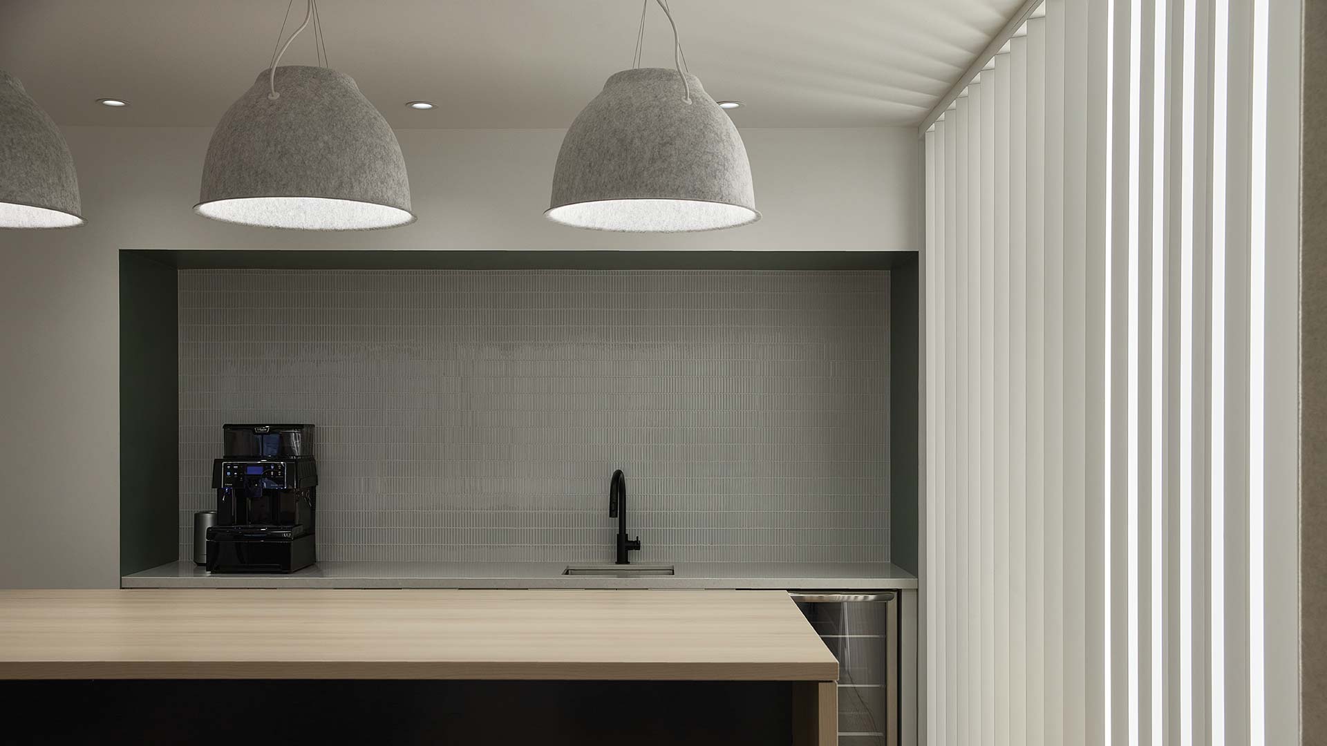 photo-gallery-commercial-office-earth-rated-06