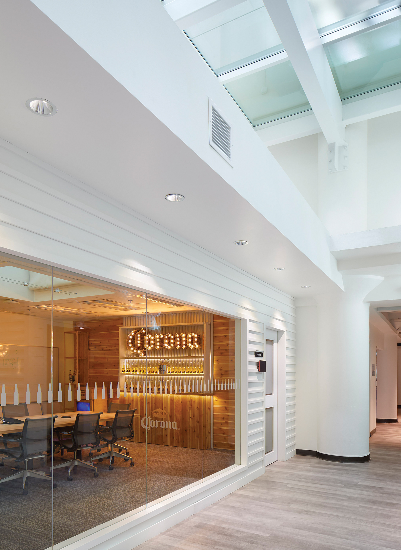 photo-gallery-commercial-office-labatt-breweries-06