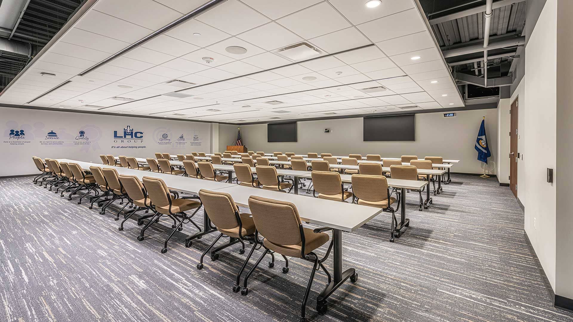 photo-gallery-commercial-office-lhc-group-corporate-headquarters-01