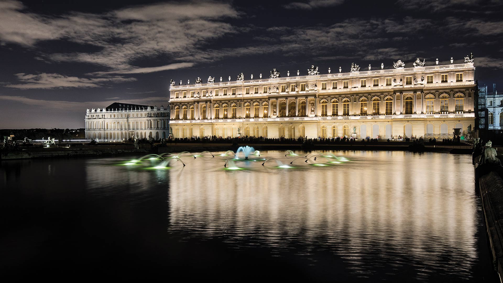 photo-gallery-outdoor-palace-of-versailles-and-gardens-05