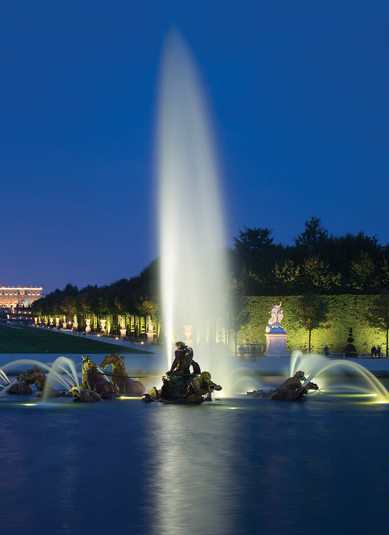 photo-gallery-outdoor-palace-of-versailles-and-gardens-02