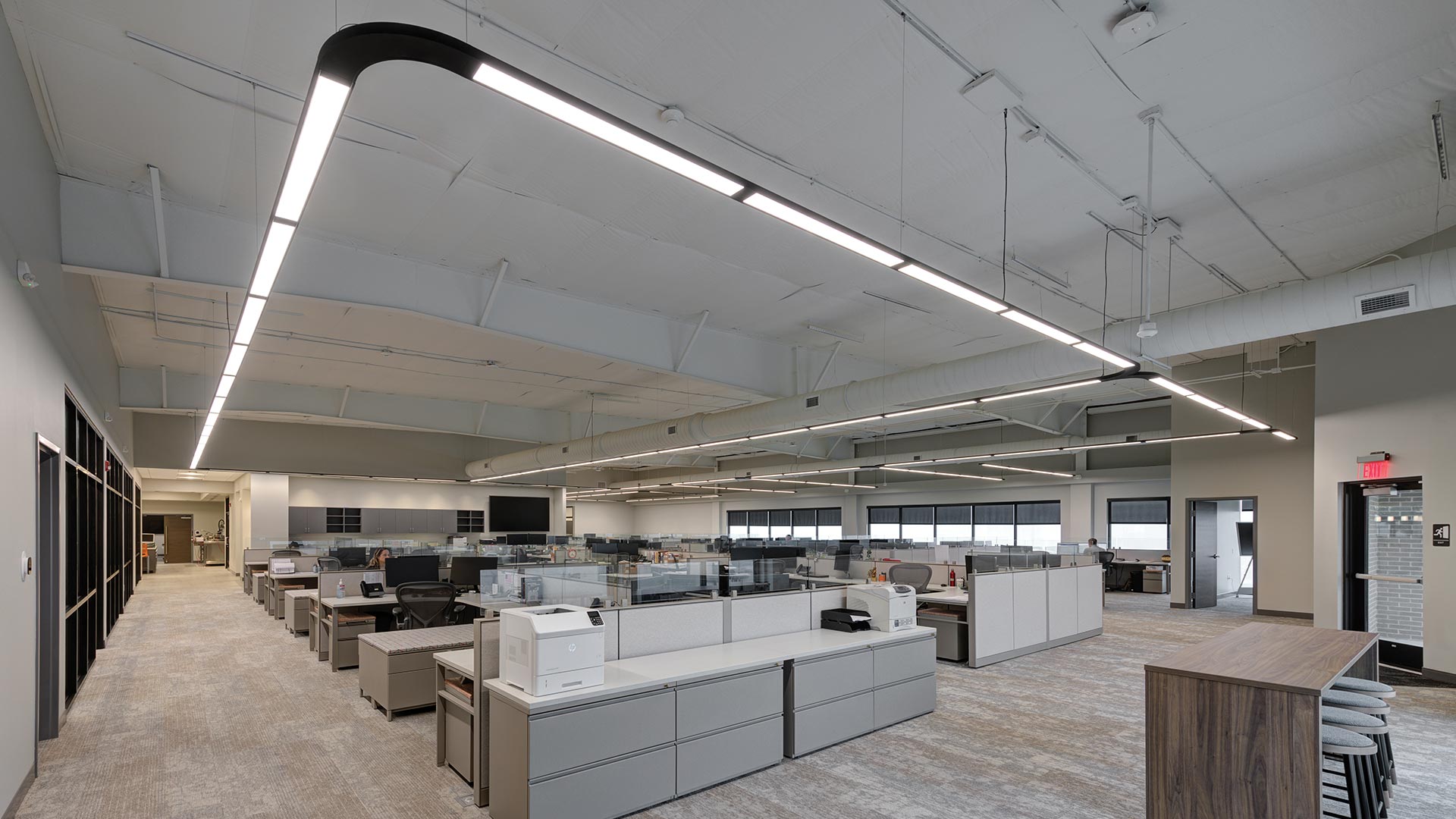 photo-gallery-commercial-office-smc-electric-12