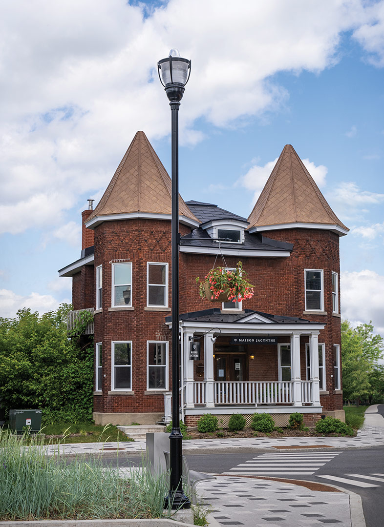 photo-gallery-outdoor-turgeon-street-02