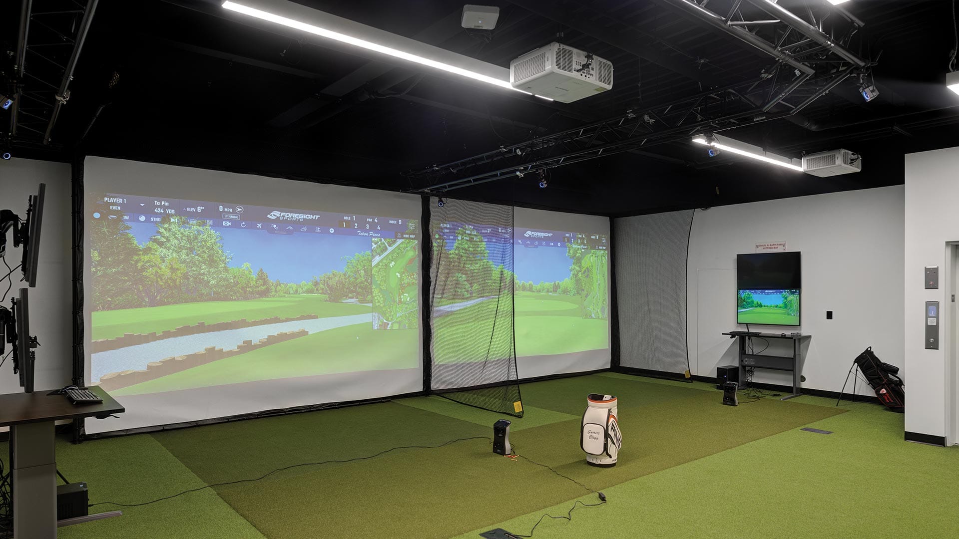 photo-gallery-education-university-of-utah-david-s-layton-golf-academy-02