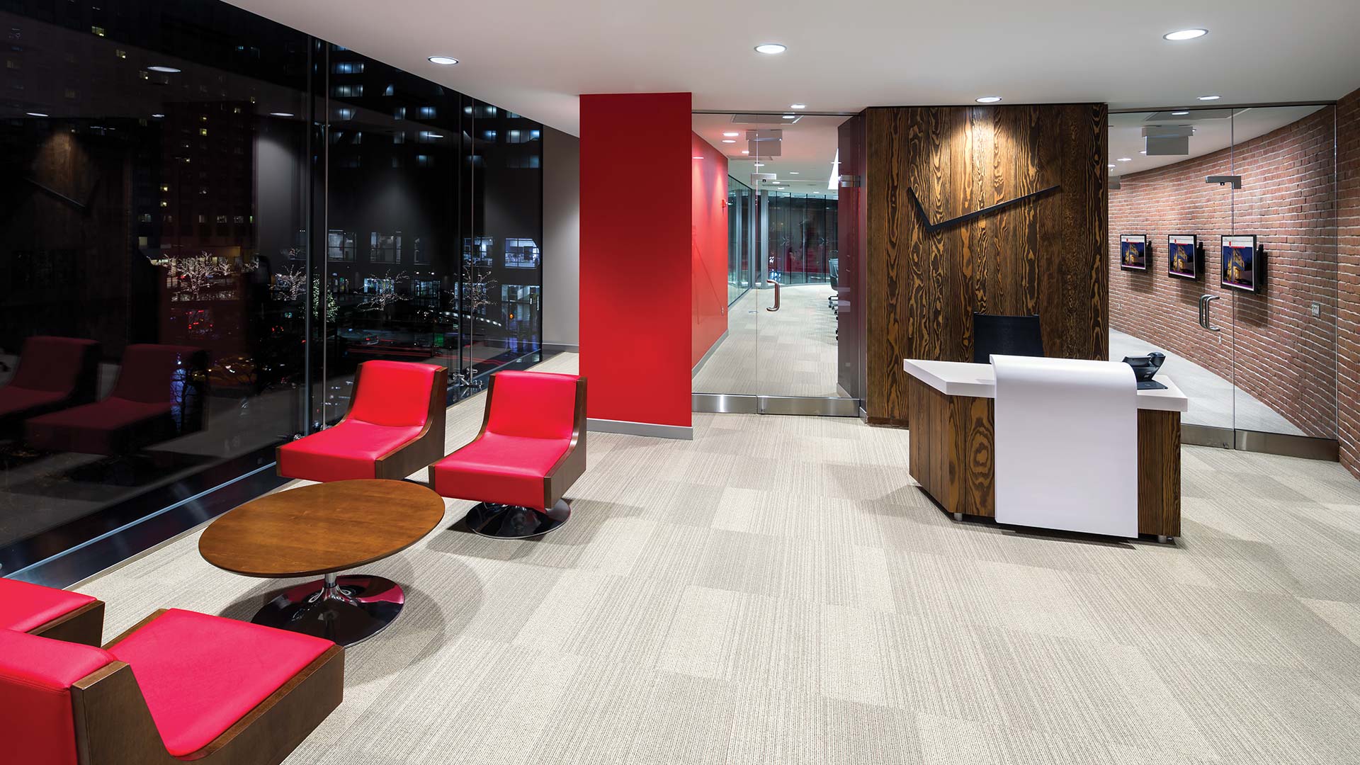 photo-gallery-retail-verizon-wireless-06