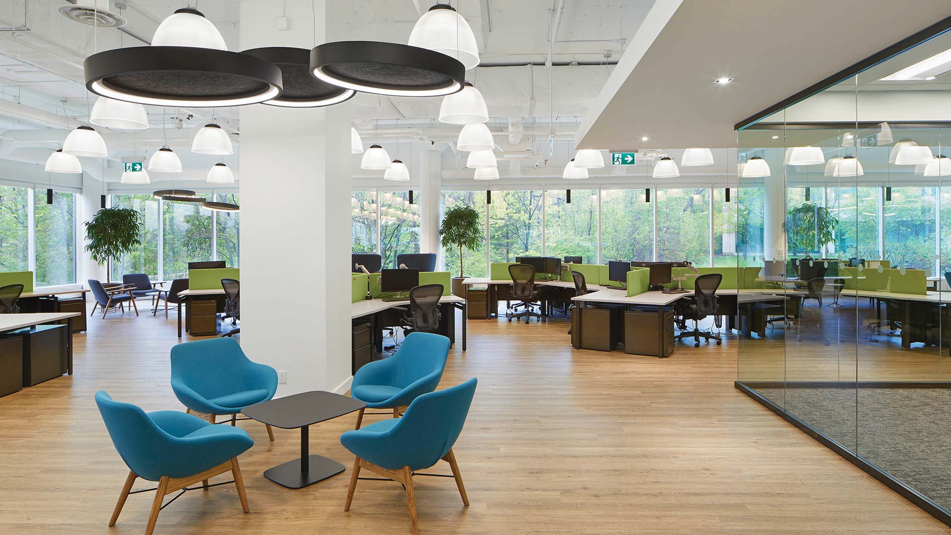 photo-gallery-commercial-office-volaris-group-02
